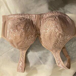 Breezies Lace Underwire Bra - Beige